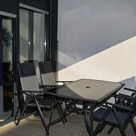 Apartment Olena *